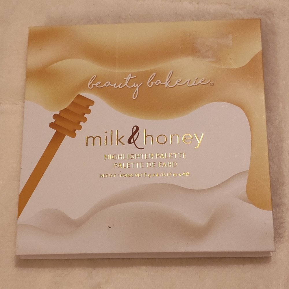 Beauty Bakerie Milk & Honey Highlighter Palette